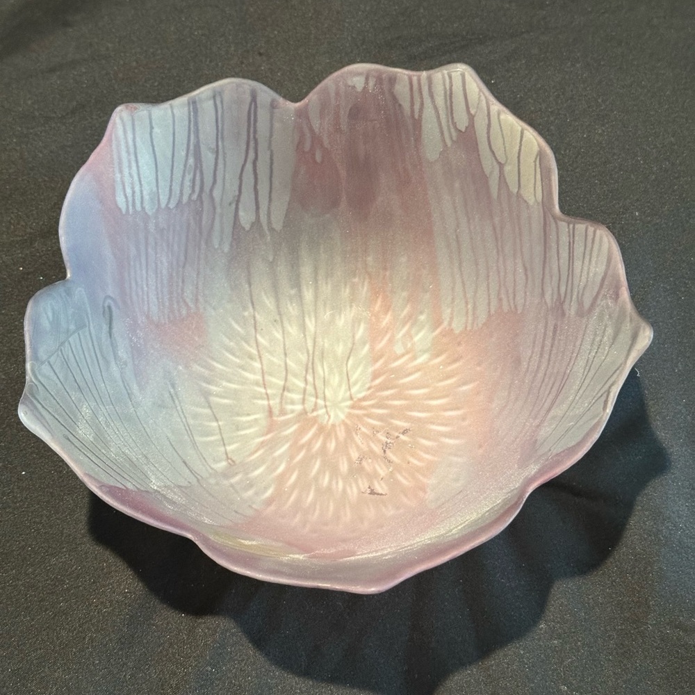 Elegant Pink and White Ceramic Bowl